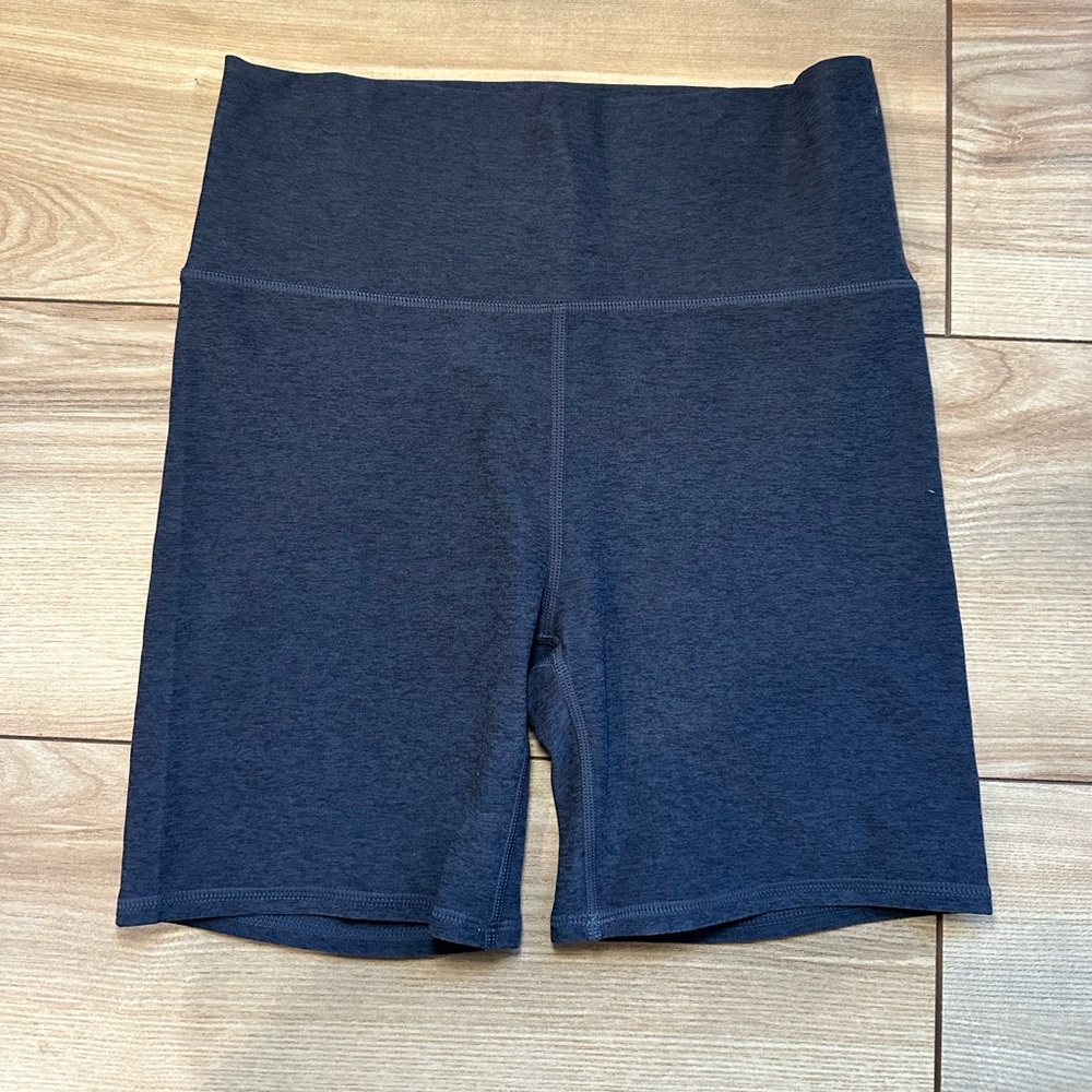 Vuori Clean Elevation Shorty in Navy Size:M